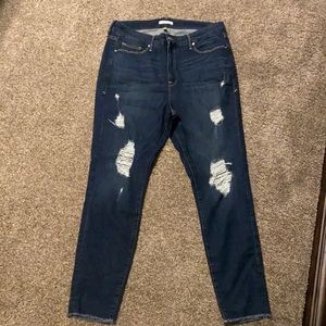 Good American distressed jeans, never worn size 18